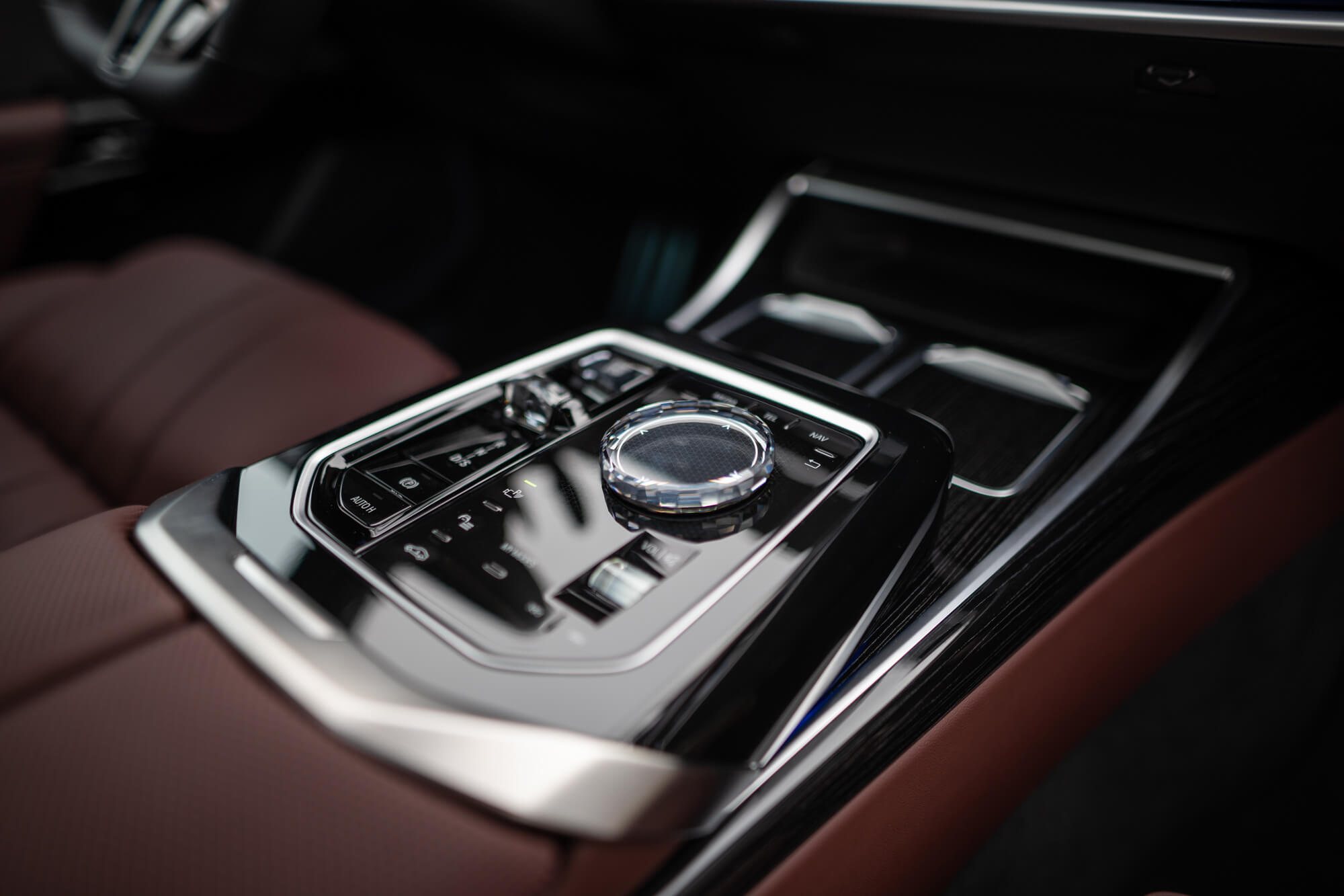 BMW 740 New Gen M Sport Svart