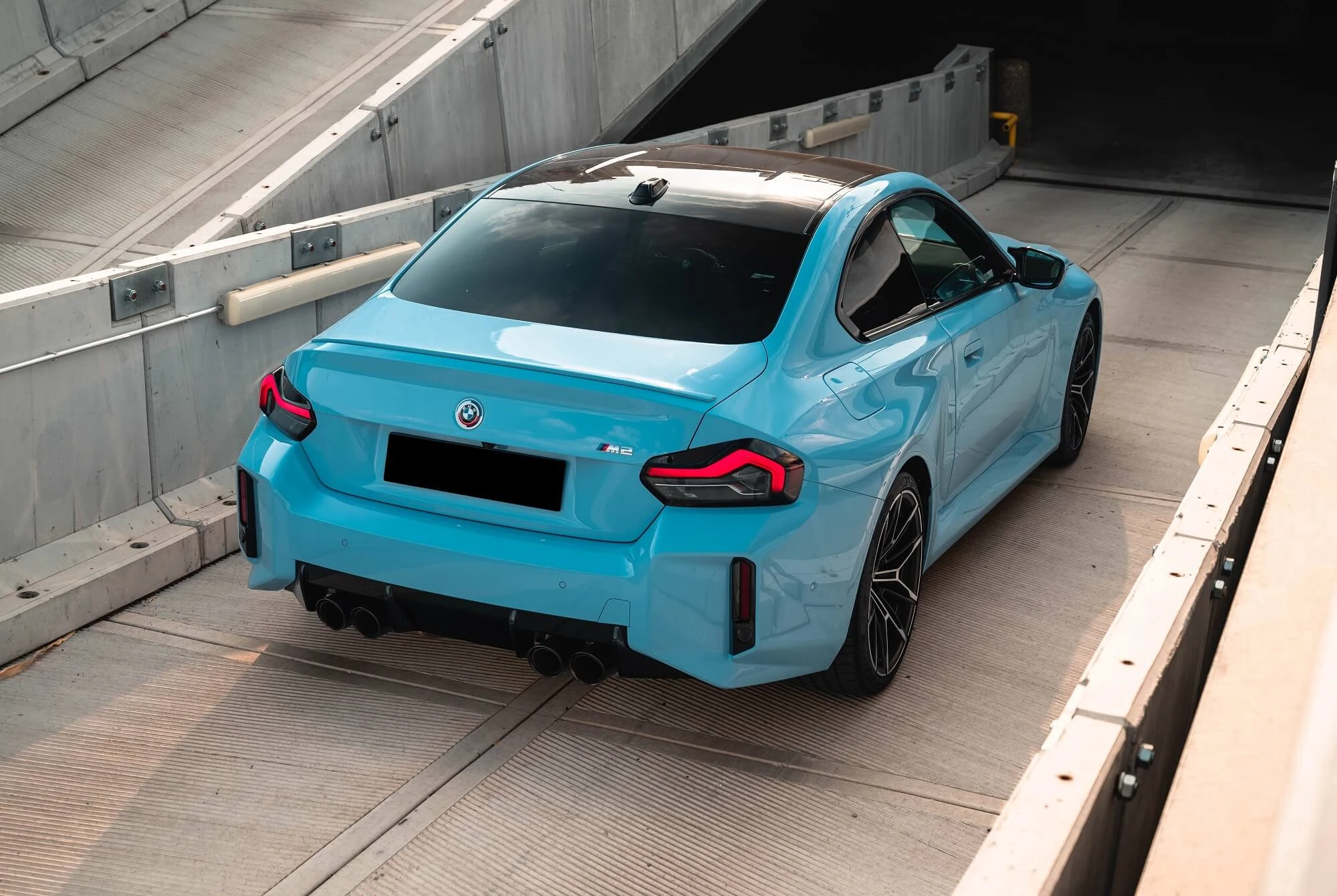 BMW M2 Blauw