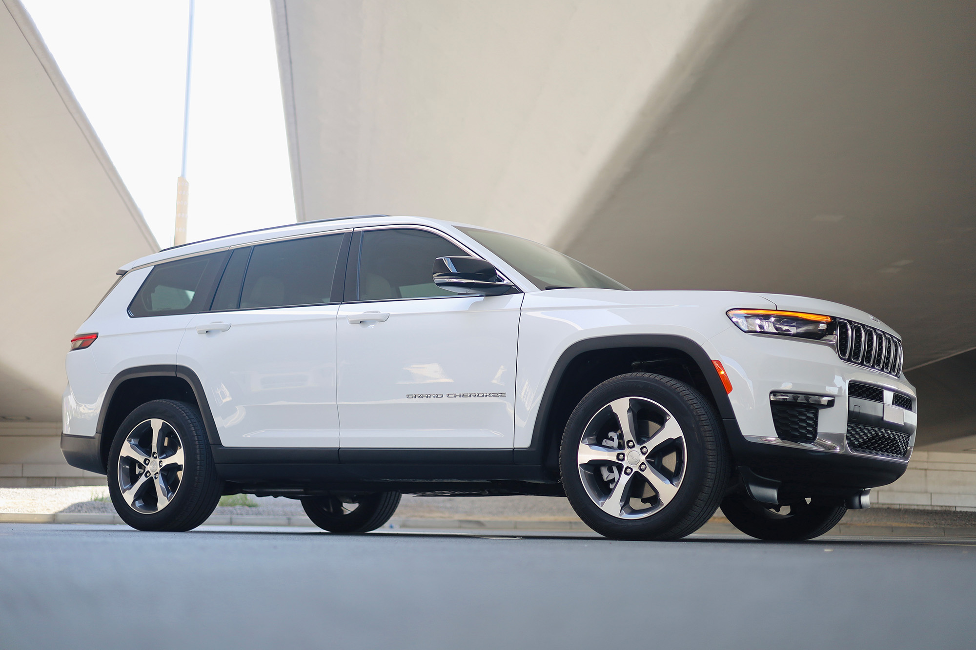 Jeep Grand Cherokee White