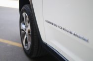 Jeep Grand Cherokee White