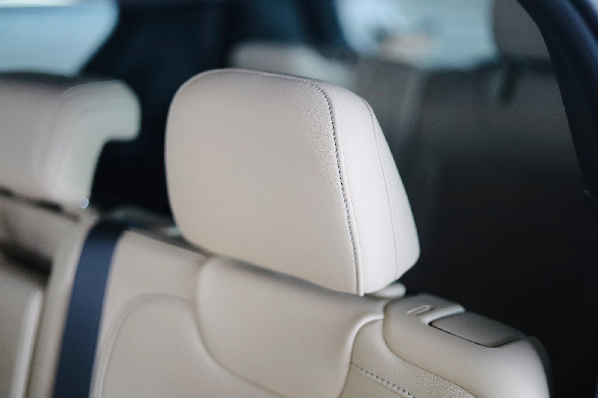 Jeep Grand Cherokee White
