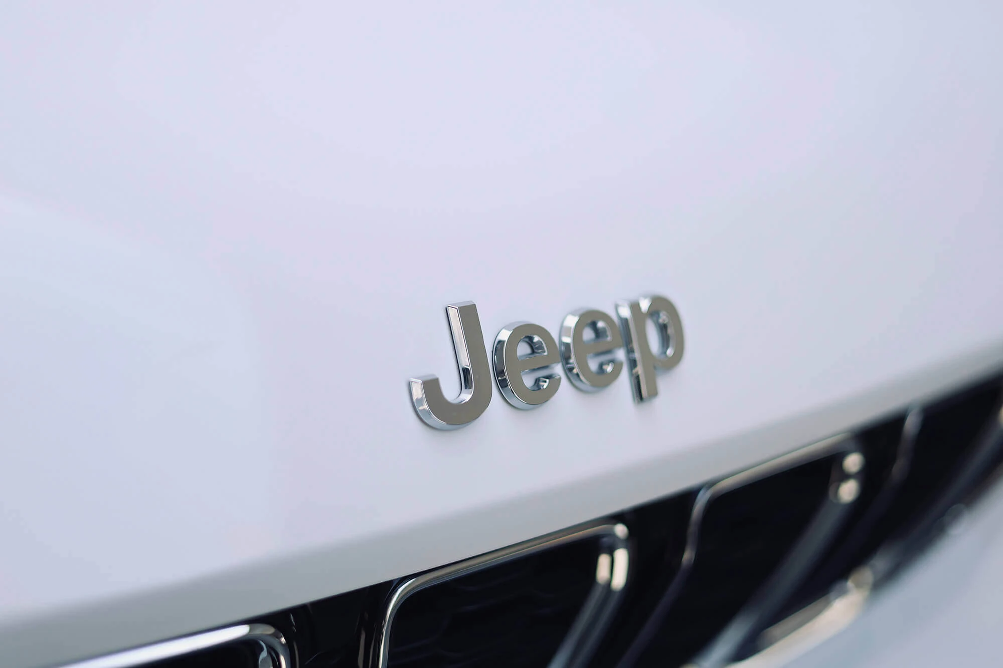 Jeep Grand Cherokee Beyaz