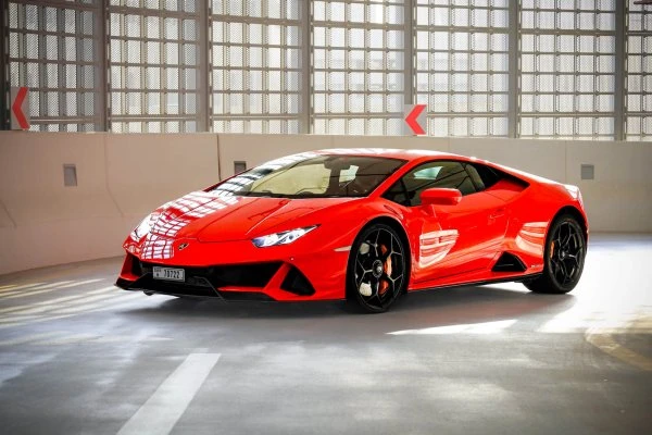 Lamborghini Huracan Evo Vermelho