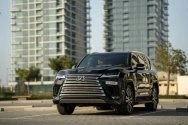 Lexus LX600 Sort