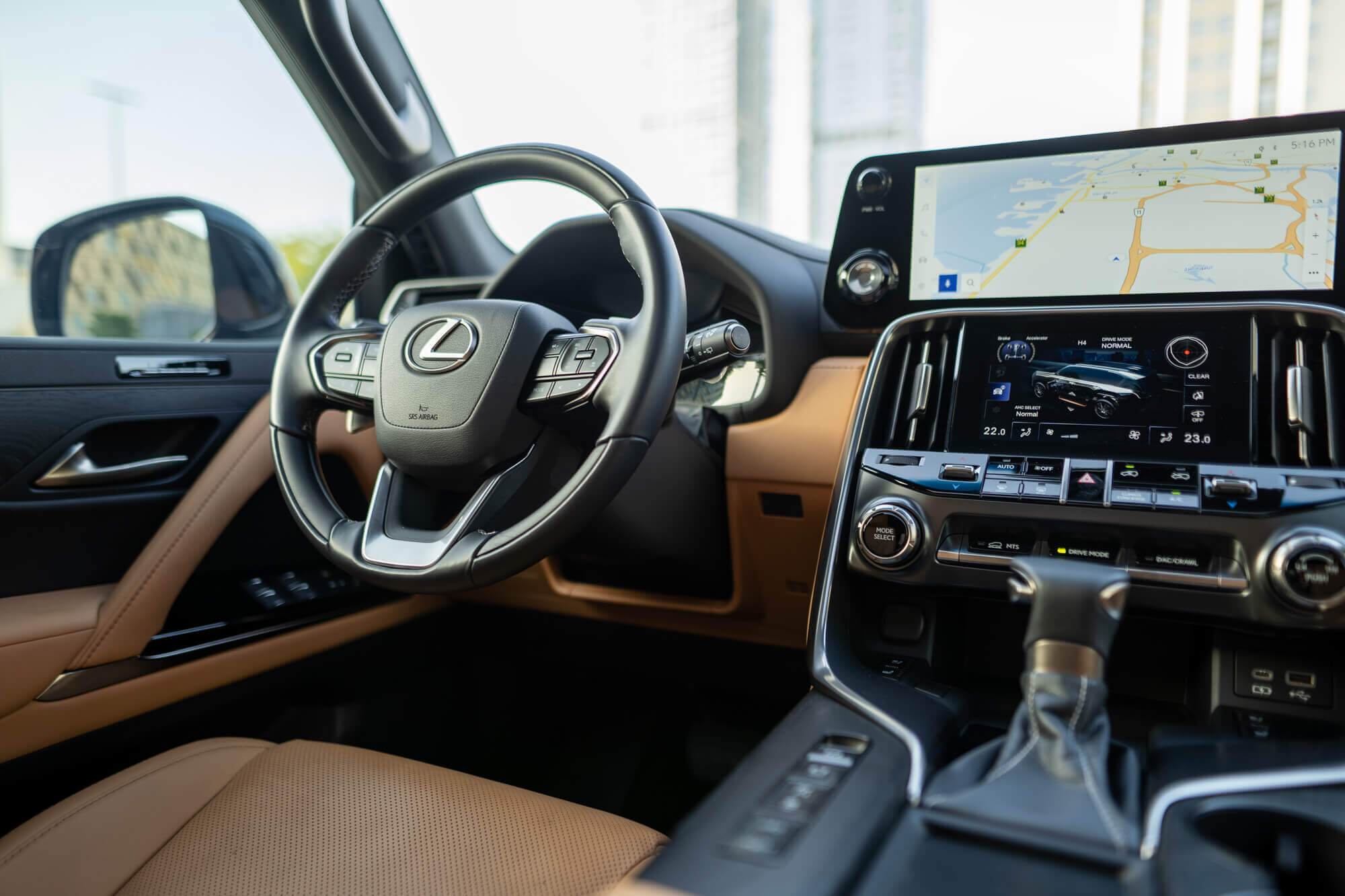 Lexus LX600 Black
