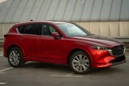 مازدا CX-5 أحمر