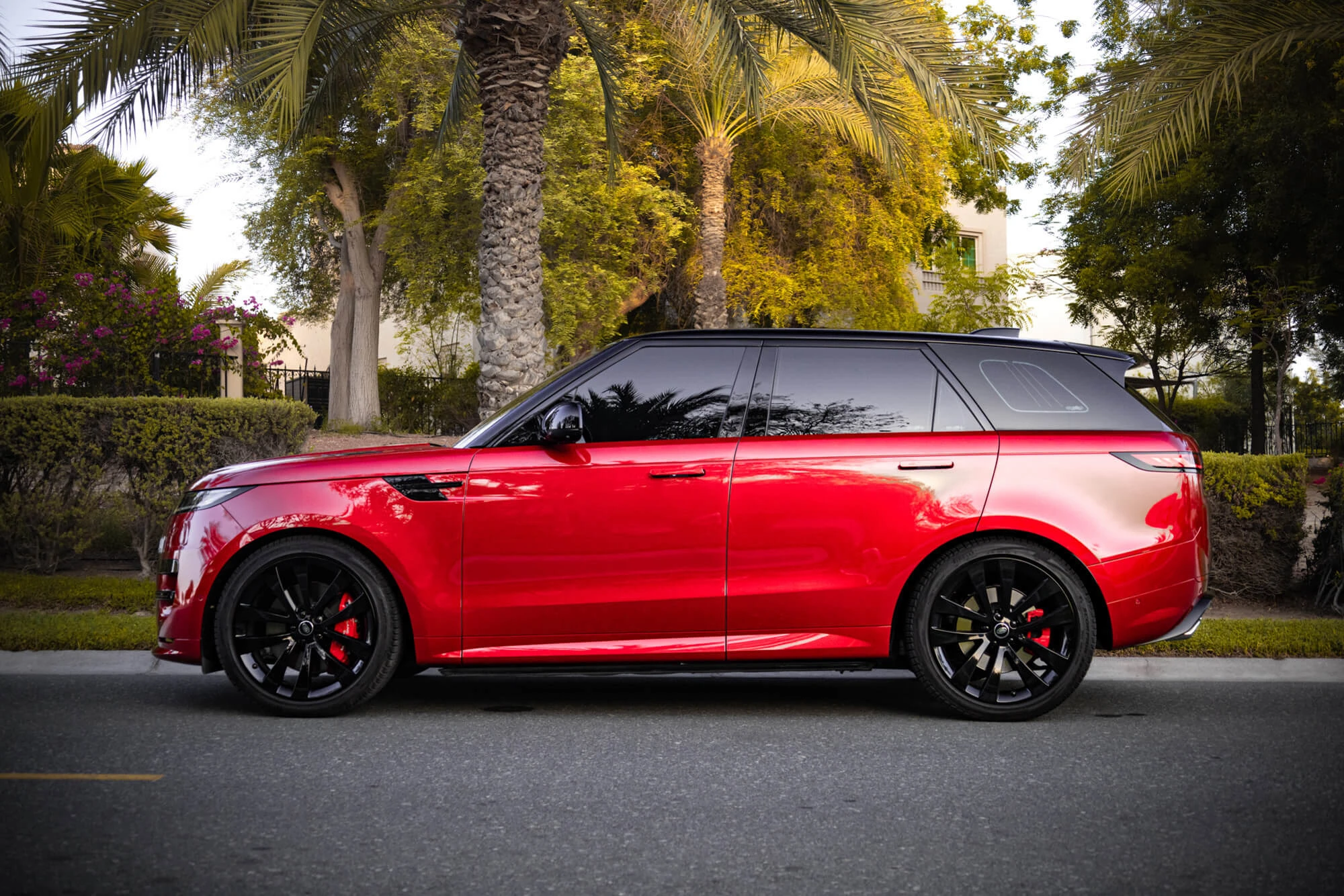 Range Rover Sport First Edition Kırmızı