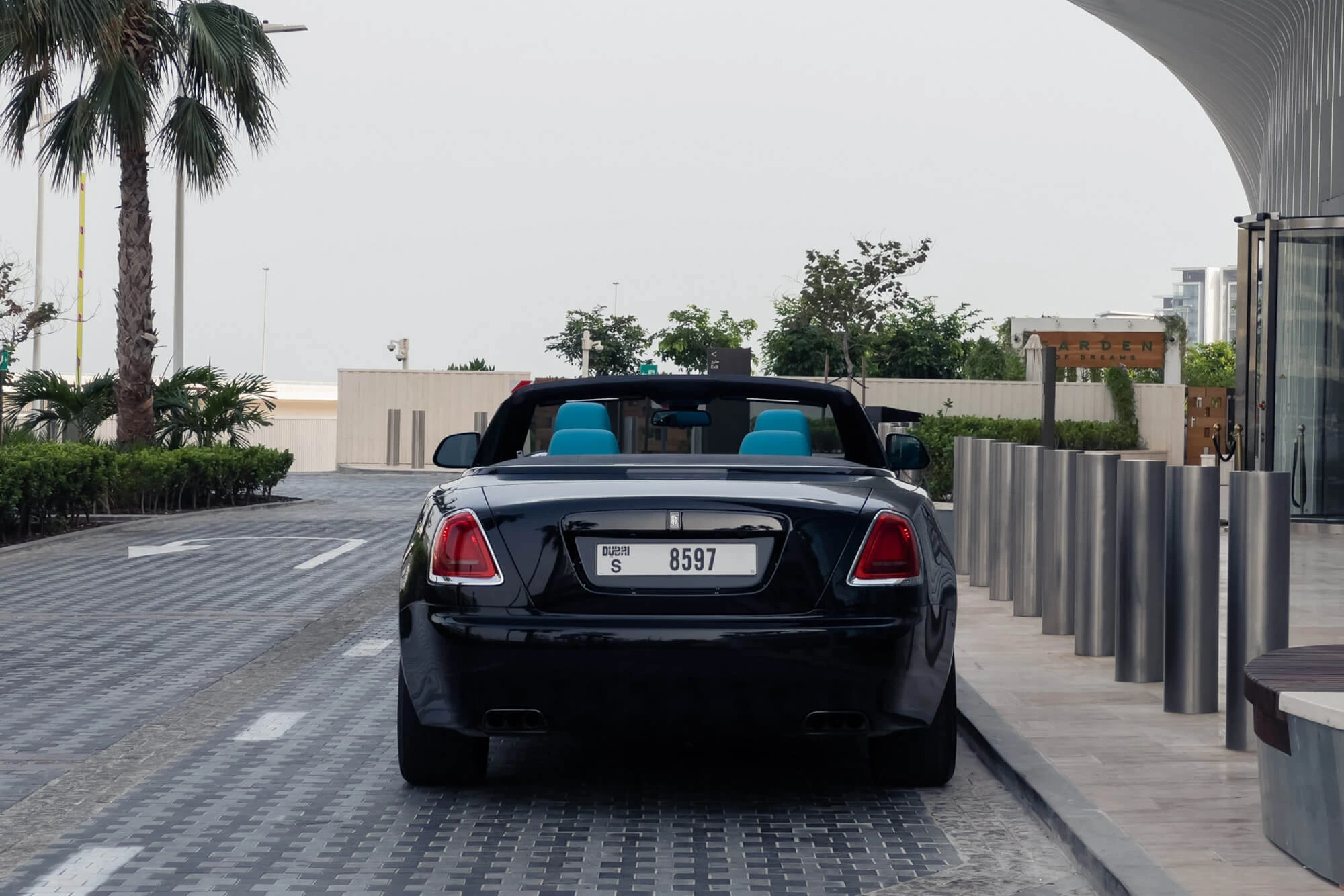 Rolls-Royce Dawn Negro