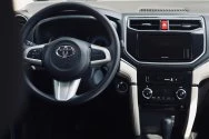 Toyota Rush 7 Koltuklu Kırmızı