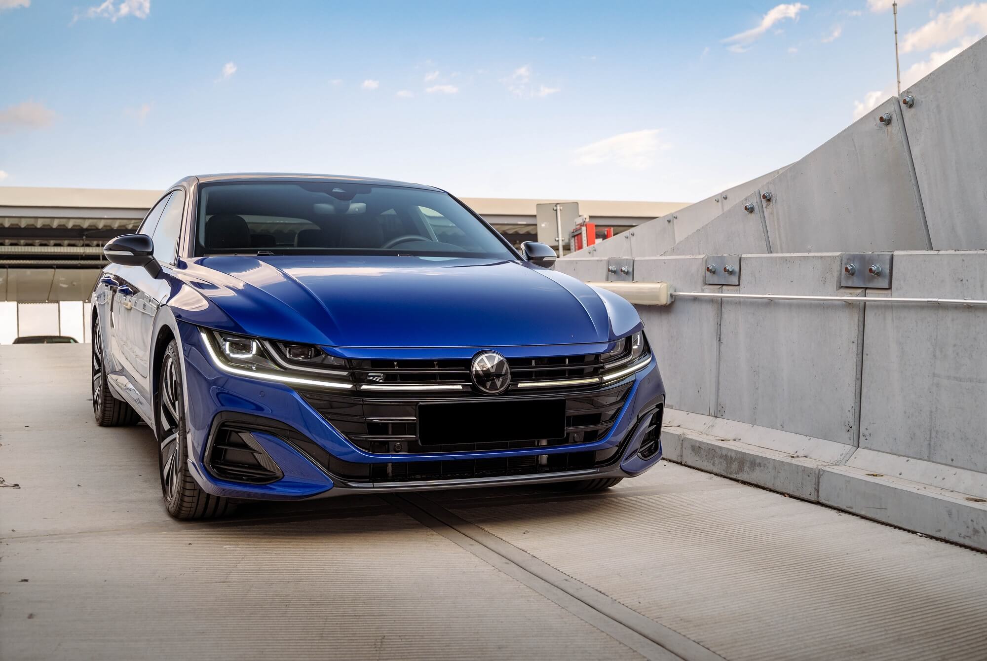 Volkswagen Arteon Blue