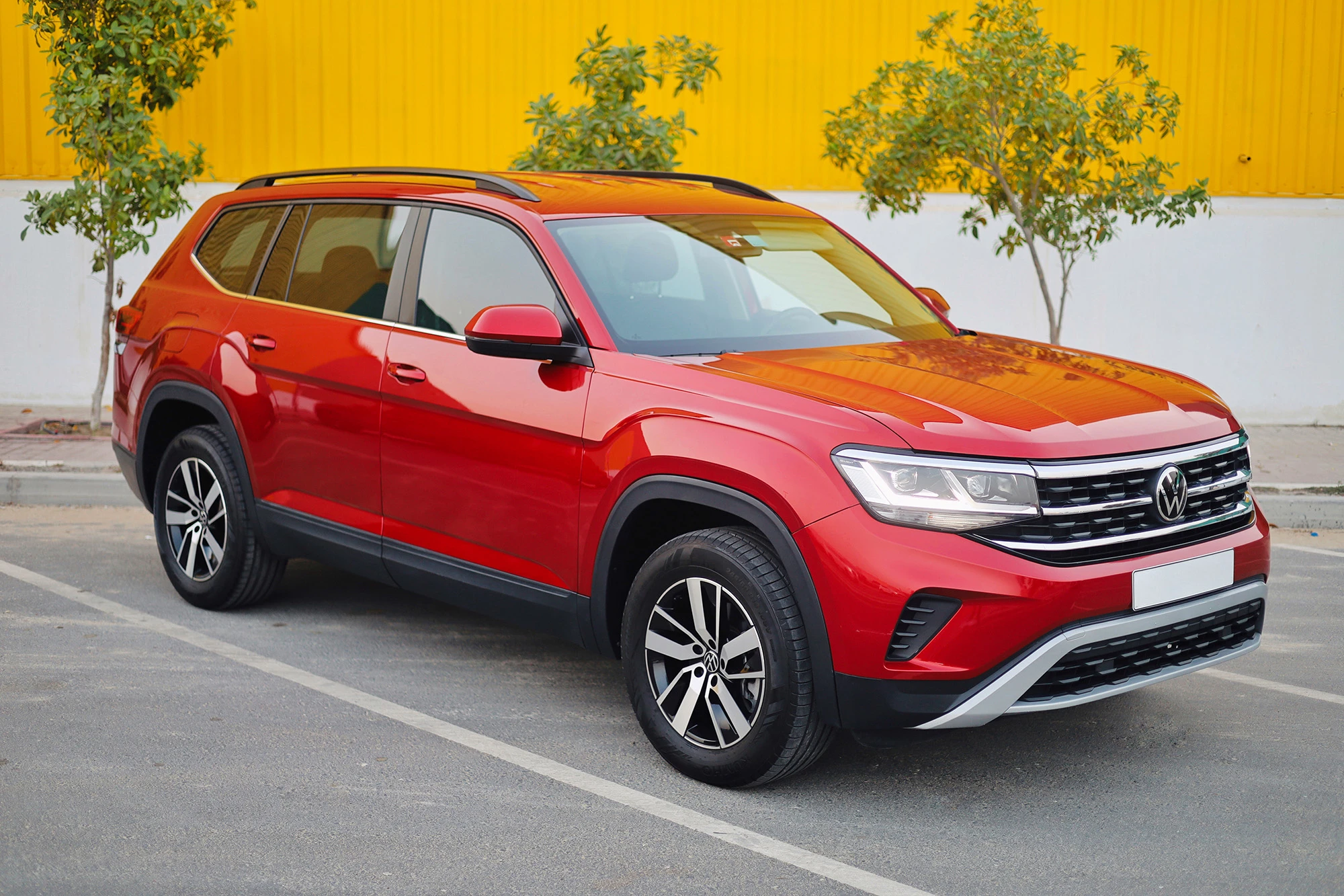Volkswagen Teramont 7-Sitzer Rot