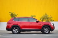 Volkswagen Teramont 7-Seater Red Volkswagen Teramont 7-Seater Red