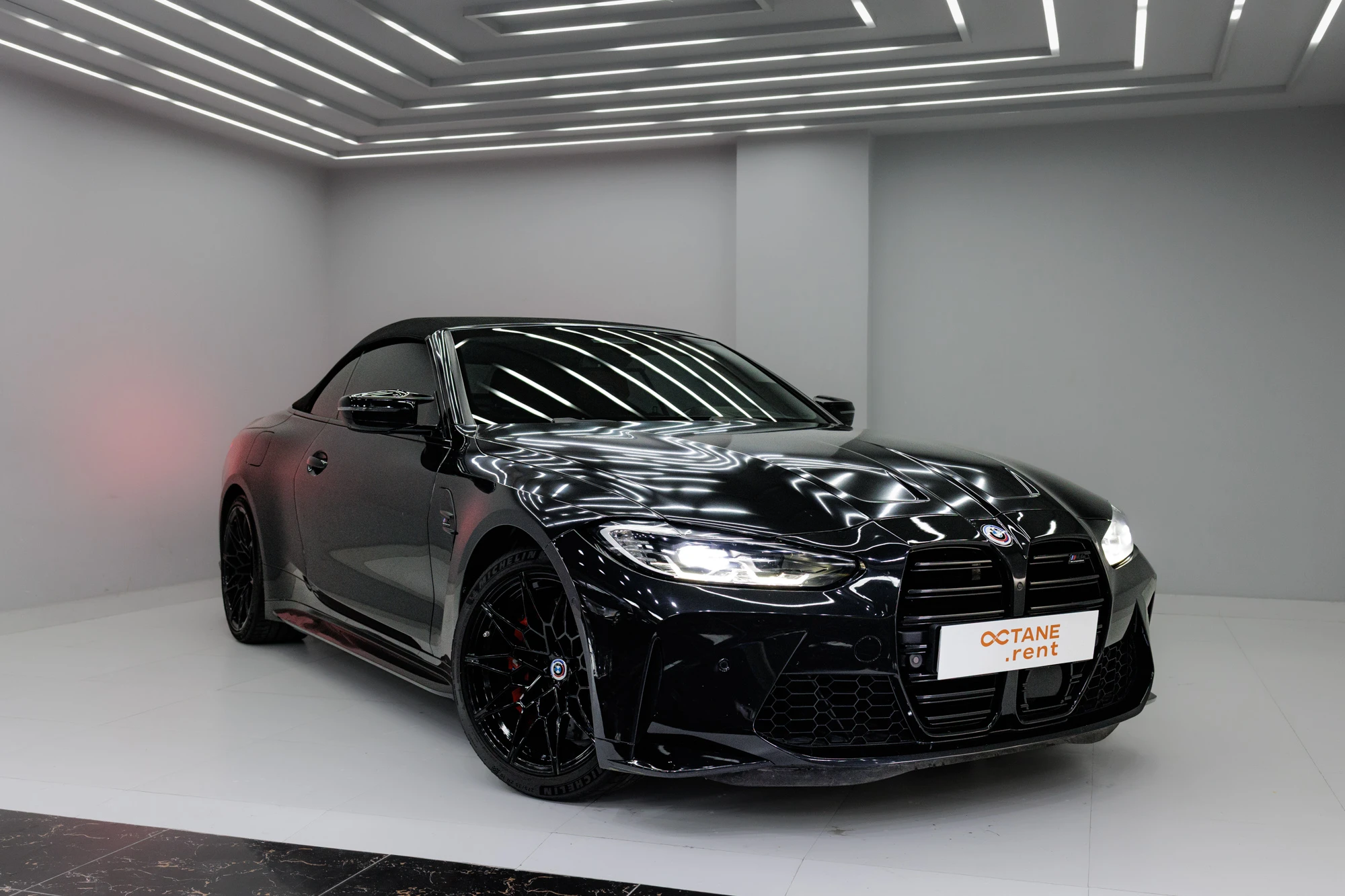 BMW M4 Competition Convertible Noir