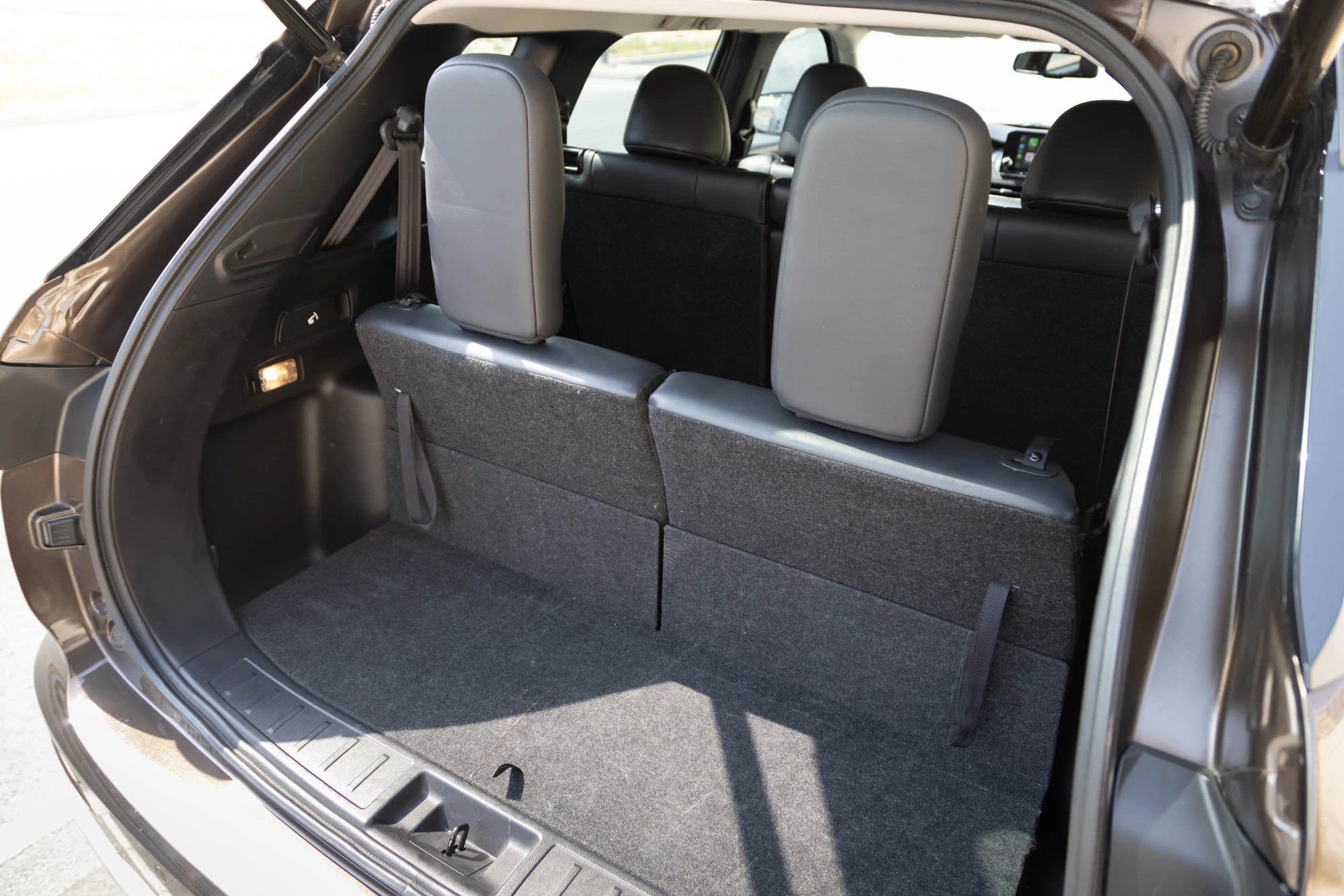 Mitsubishi Outlander 7-Seater Brown