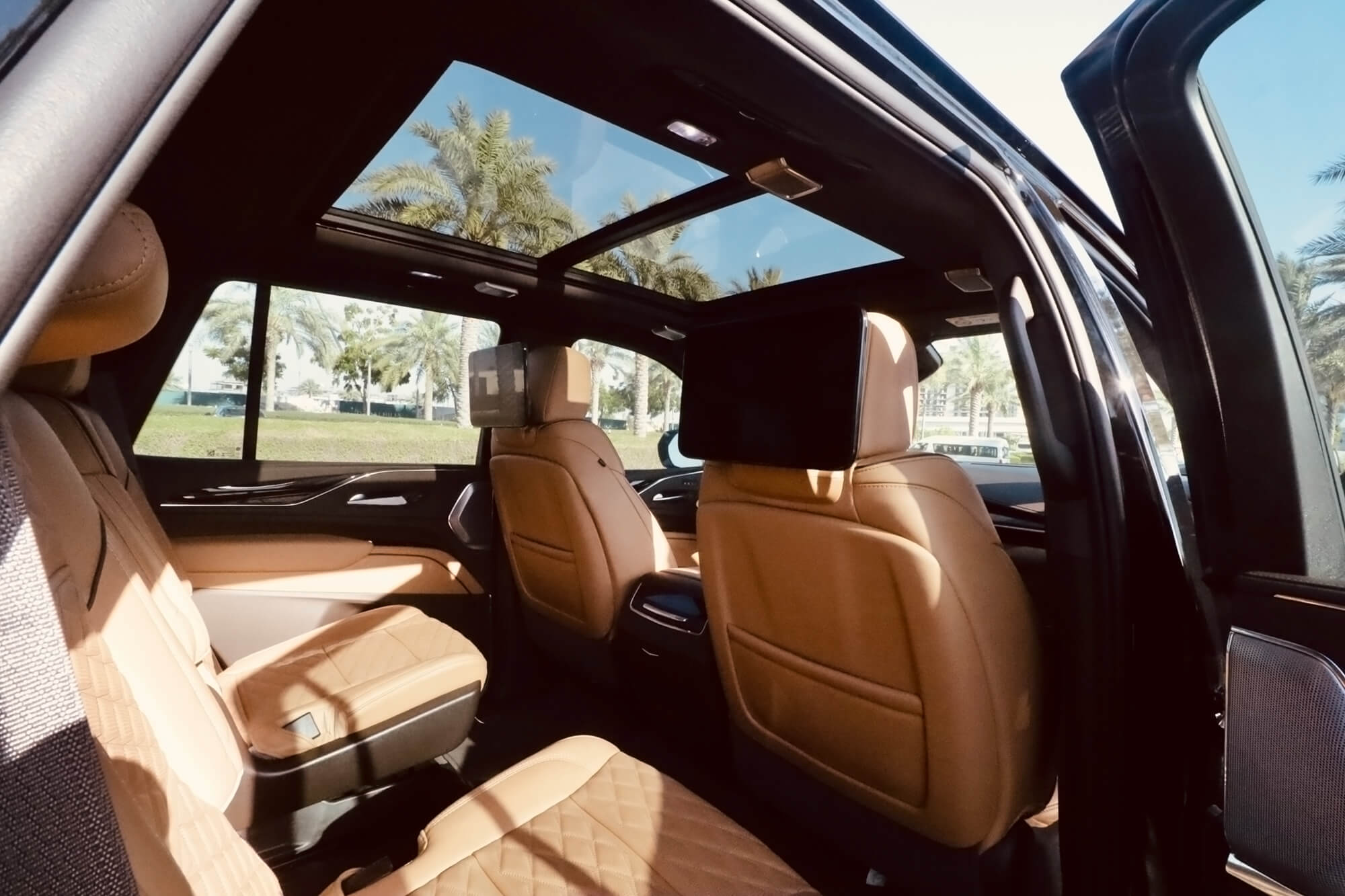 Cadillac Escalade Black