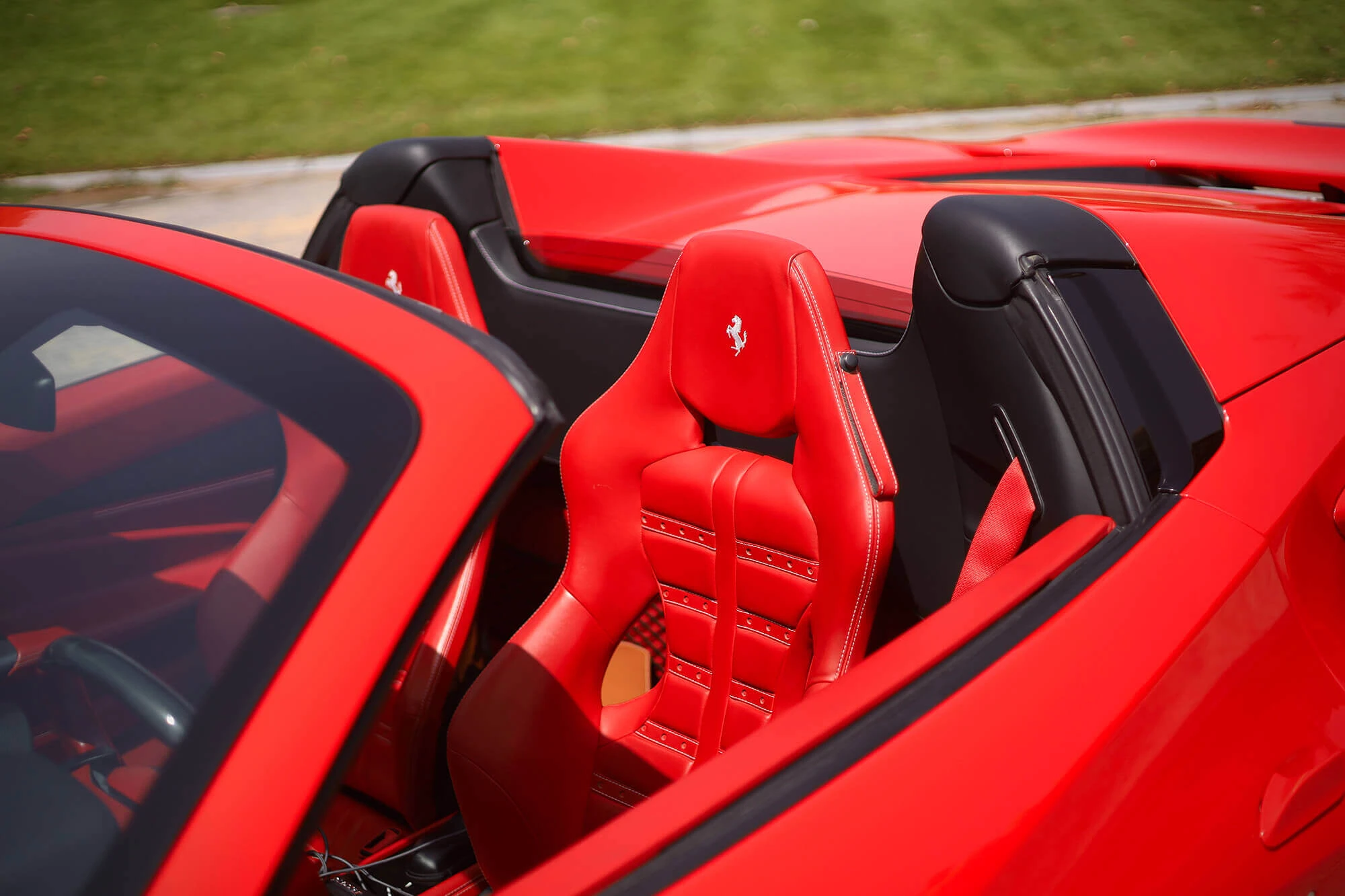 Ferrari F8 Tributo Spider Rød