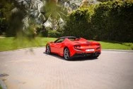فيراري F8 تريبوتو سبايدر الأحمر فيراري F8 تريبوتو سبايدر الأحمر