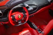 فيراري F8 تريبوتو سبايدر الأحمر فيراري F8 تريبوتو سبايدر الأحمر