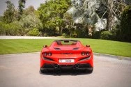فيراري F8 تريبوتو سبايدر الأحمر فيراري F8 تريبوتو سبايدر الأحمر