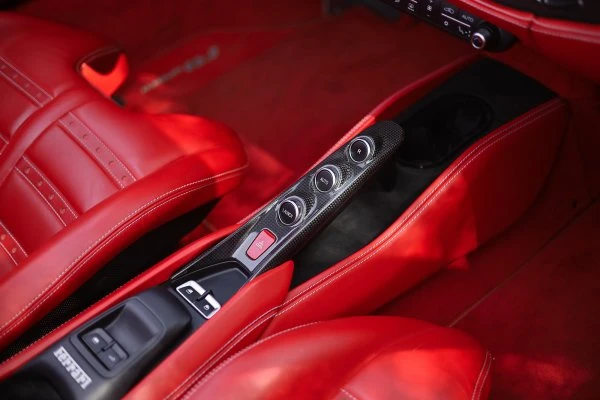 Ferrari F8 Tributo Spider Red