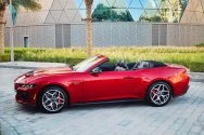 موستانج GT الجيل الجديد المكشوفة باللون الأحمر موستانج GT الجيل الجديد المكشوفة باللون الأحمر