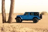 Jeep Wrangler כחול Jeep Wrangler כחול