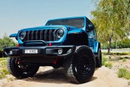 Jeep Wrangler Mavi