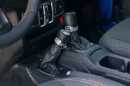 Jeep Wrangler כחול Jeep Wrangler כחול