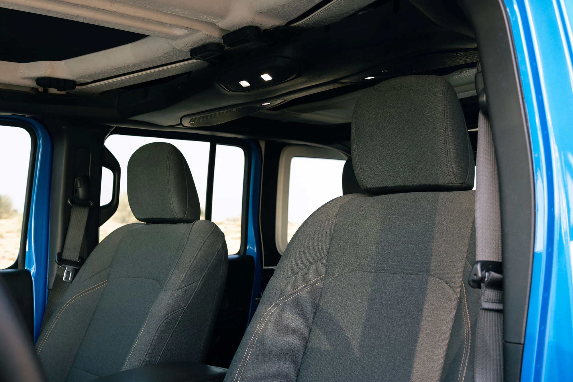 Jeep Wrangler כחול Jeep Wrangler כחול