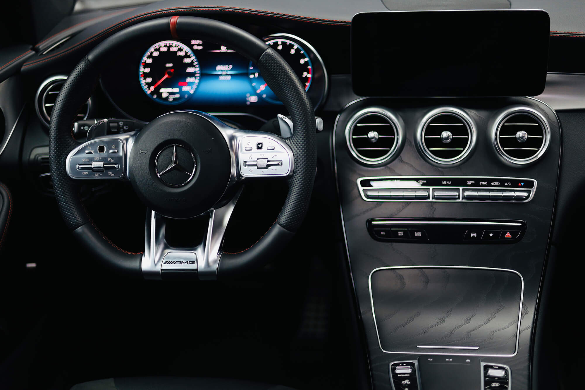 Mercedes GLC43 AMG White