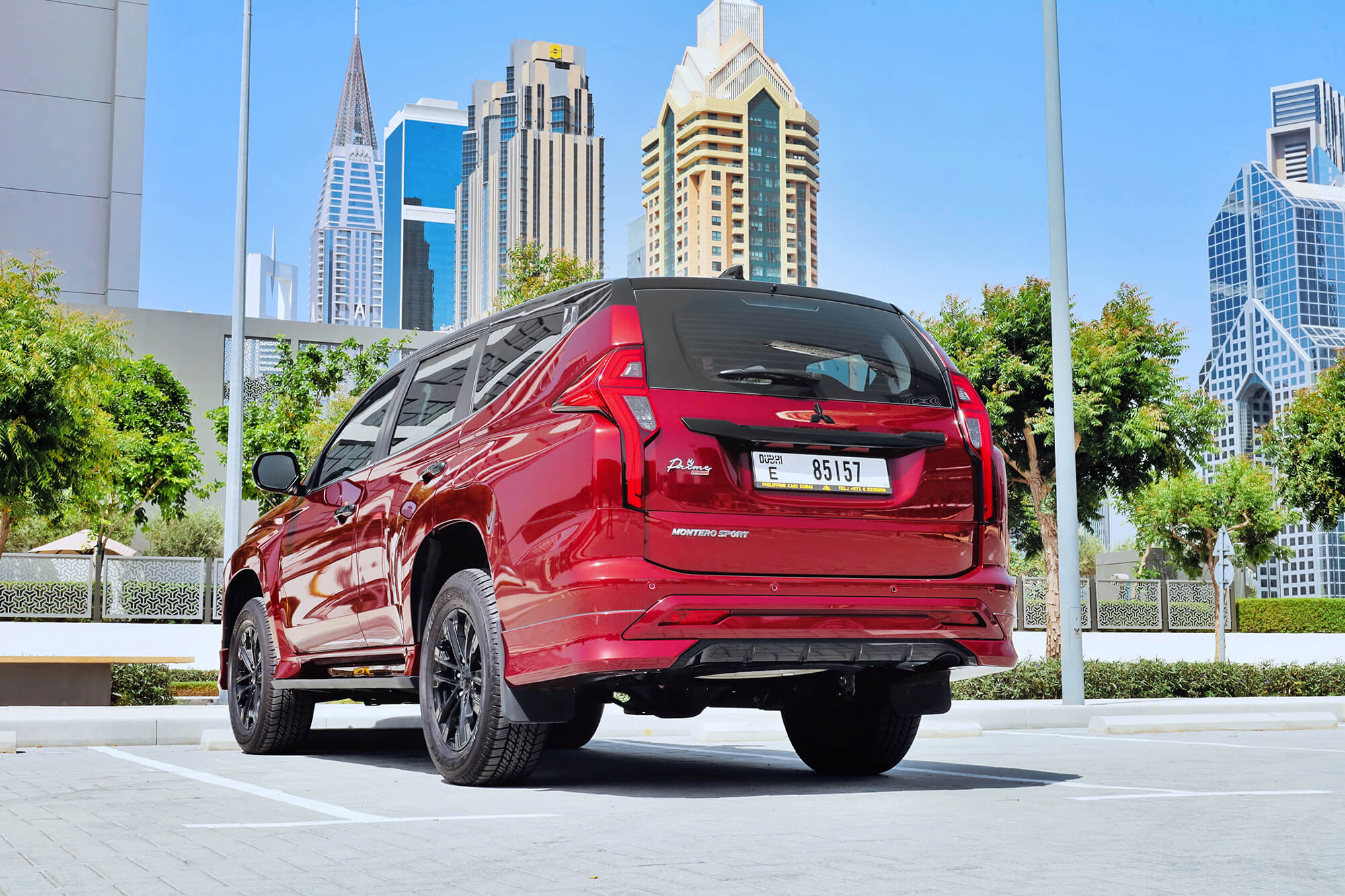 Mitsubishi Pajero (Montero) Sport 7-Seater Red