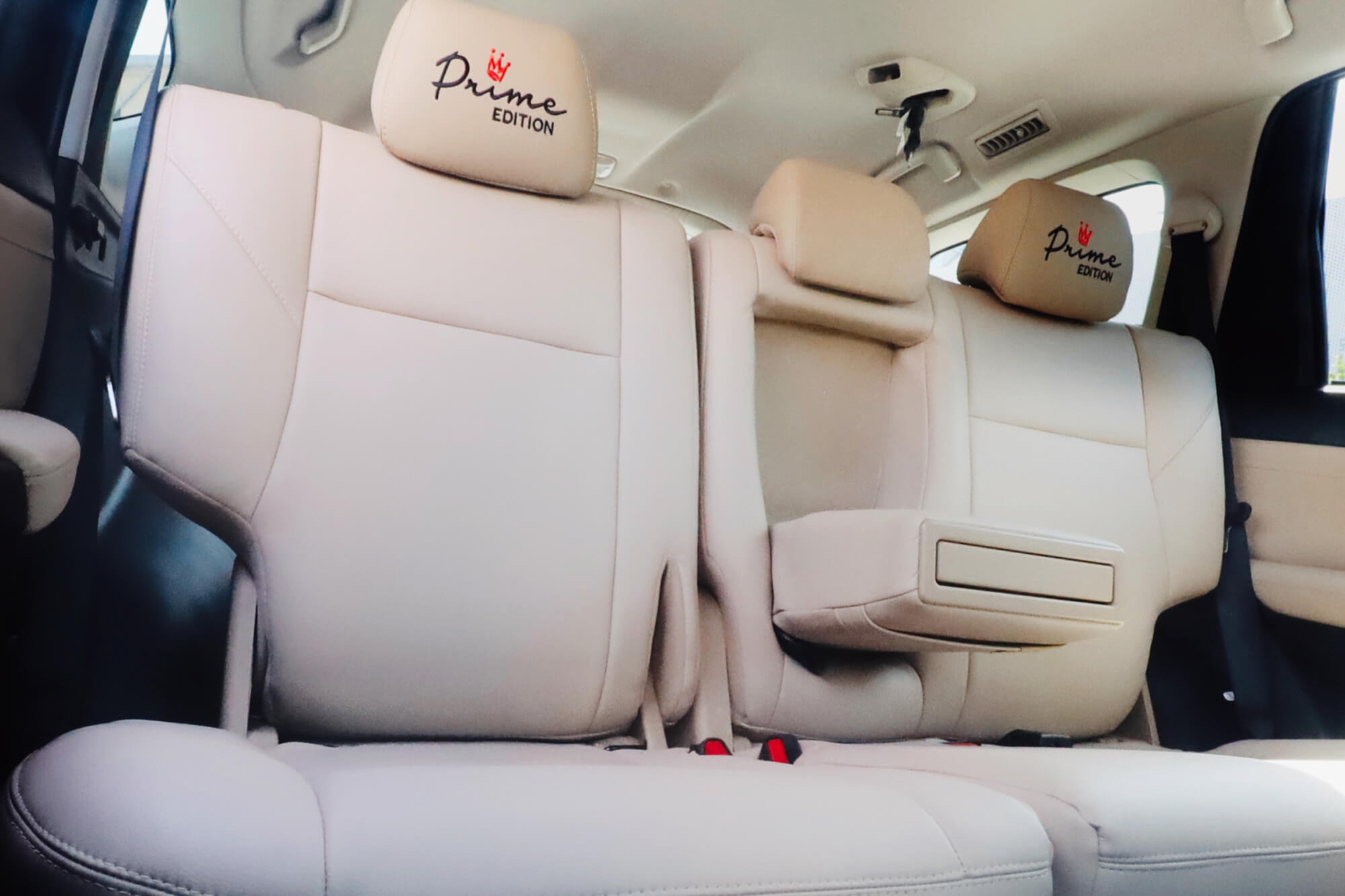 Mitsubishi Pajero (Montero) Sport 7-Seater Red