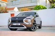 Mitsubishi Outlander 7 posti marrone