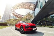 Porsche Macan Röd