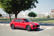 Porsche Macan Röd