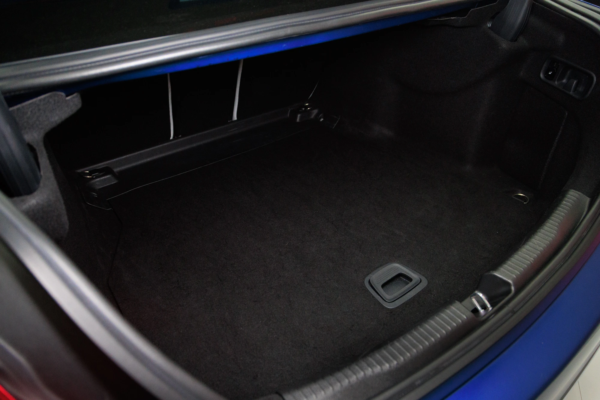 Mercedes C200 Blue
