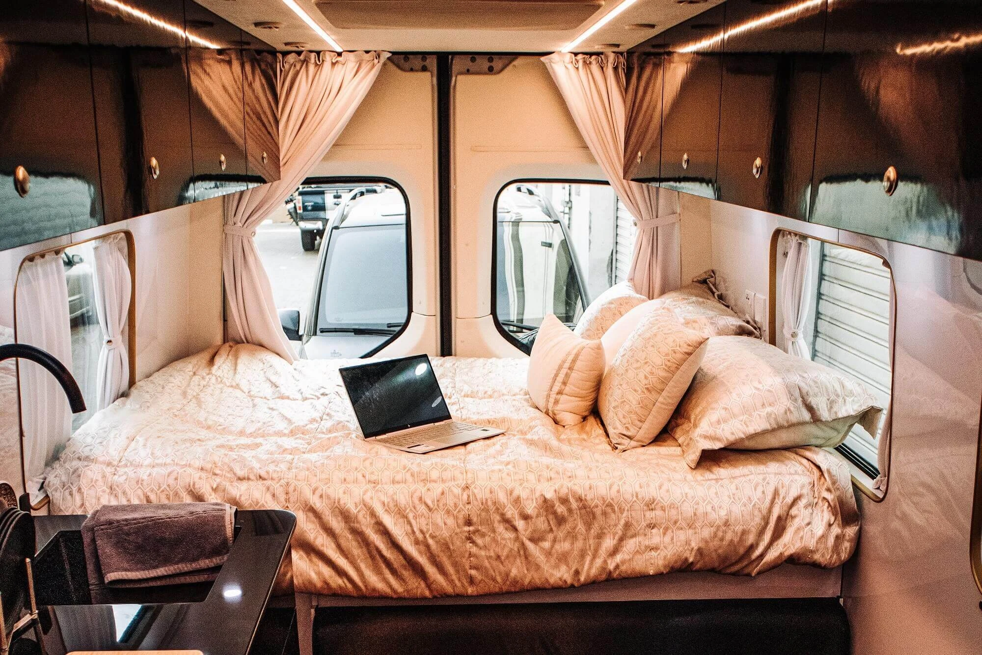 Mercedes Benz Sprinter Cinzento - Camper