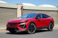 Peugeot 408 Rosso