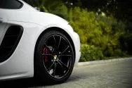 Porsche Cayman S לבן Porsche Cayman S לבן