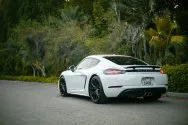 Porsche Cayman S לבן Porsche Cayman S לבן