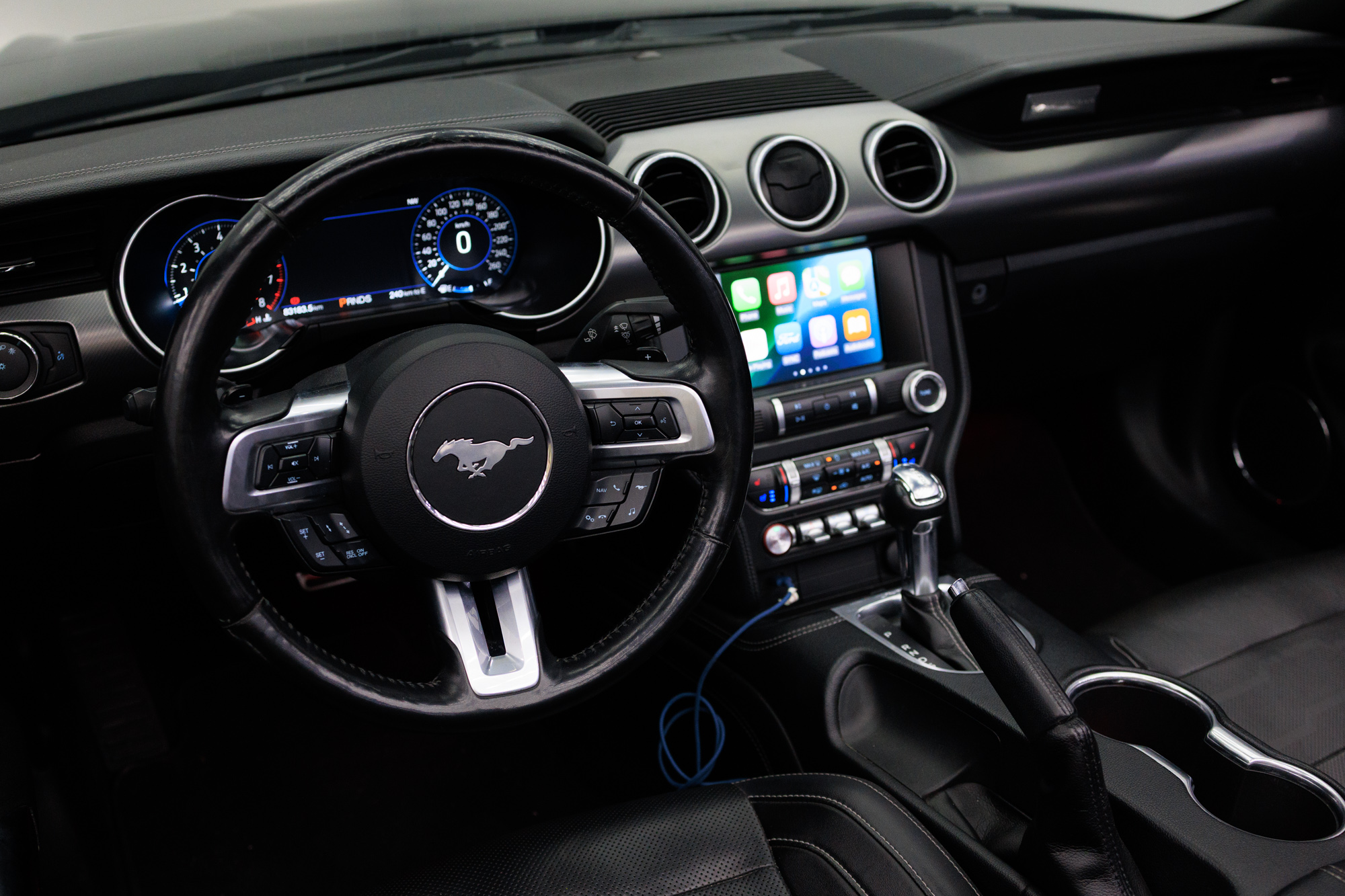 Ford Mustang Black