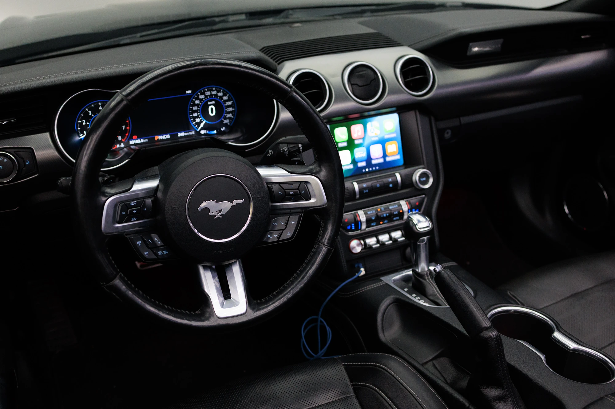 Ford Mustang Черный
