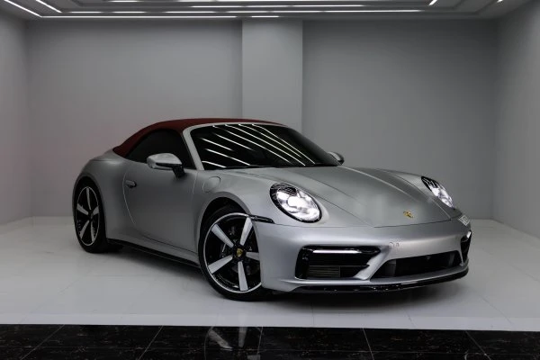 Porsche 911 Carrera Cabriolet Grey Matte
