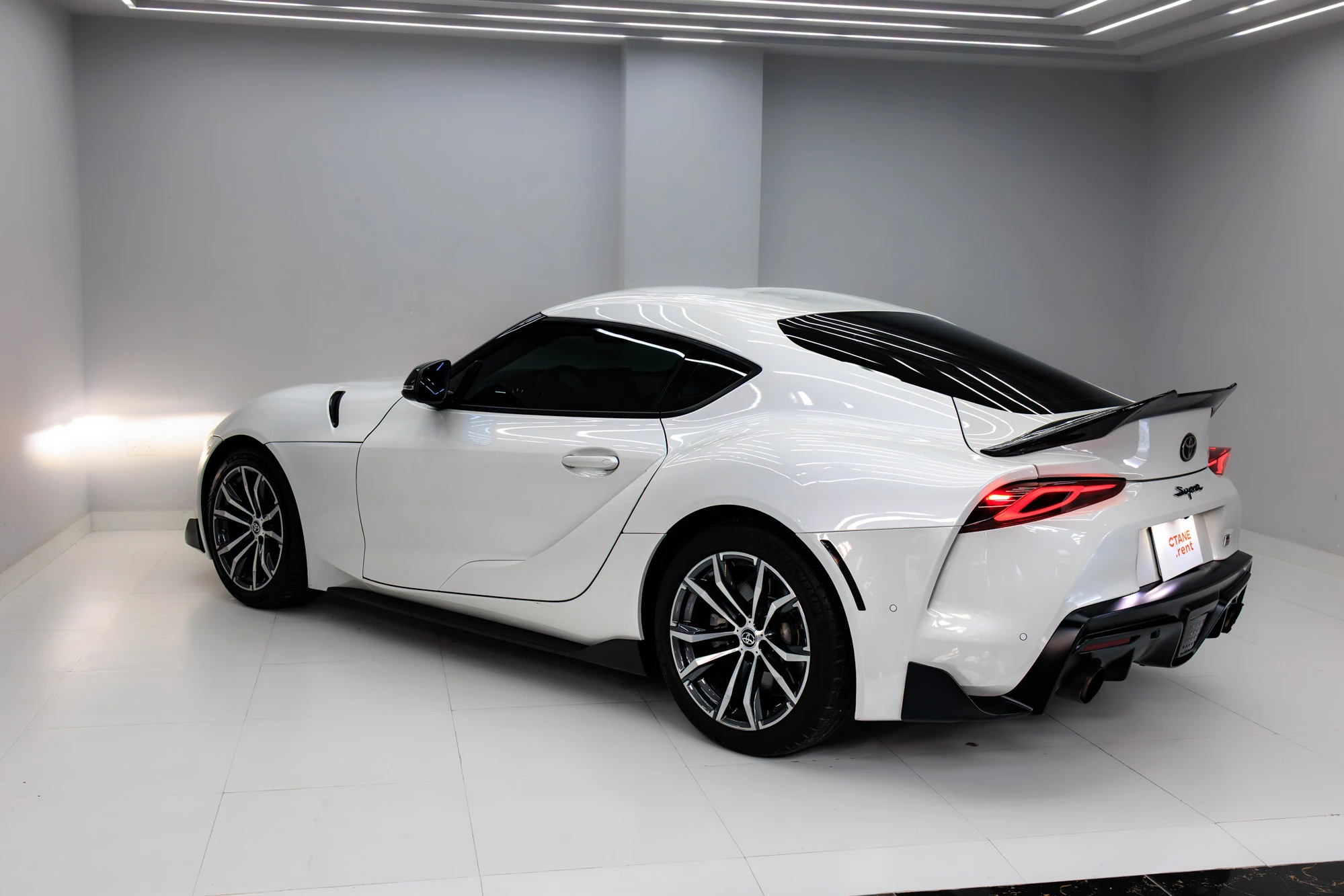 Toyota Supra White