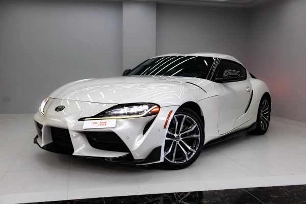 Toyota Supra White