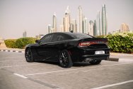 Dodge Charger Preto