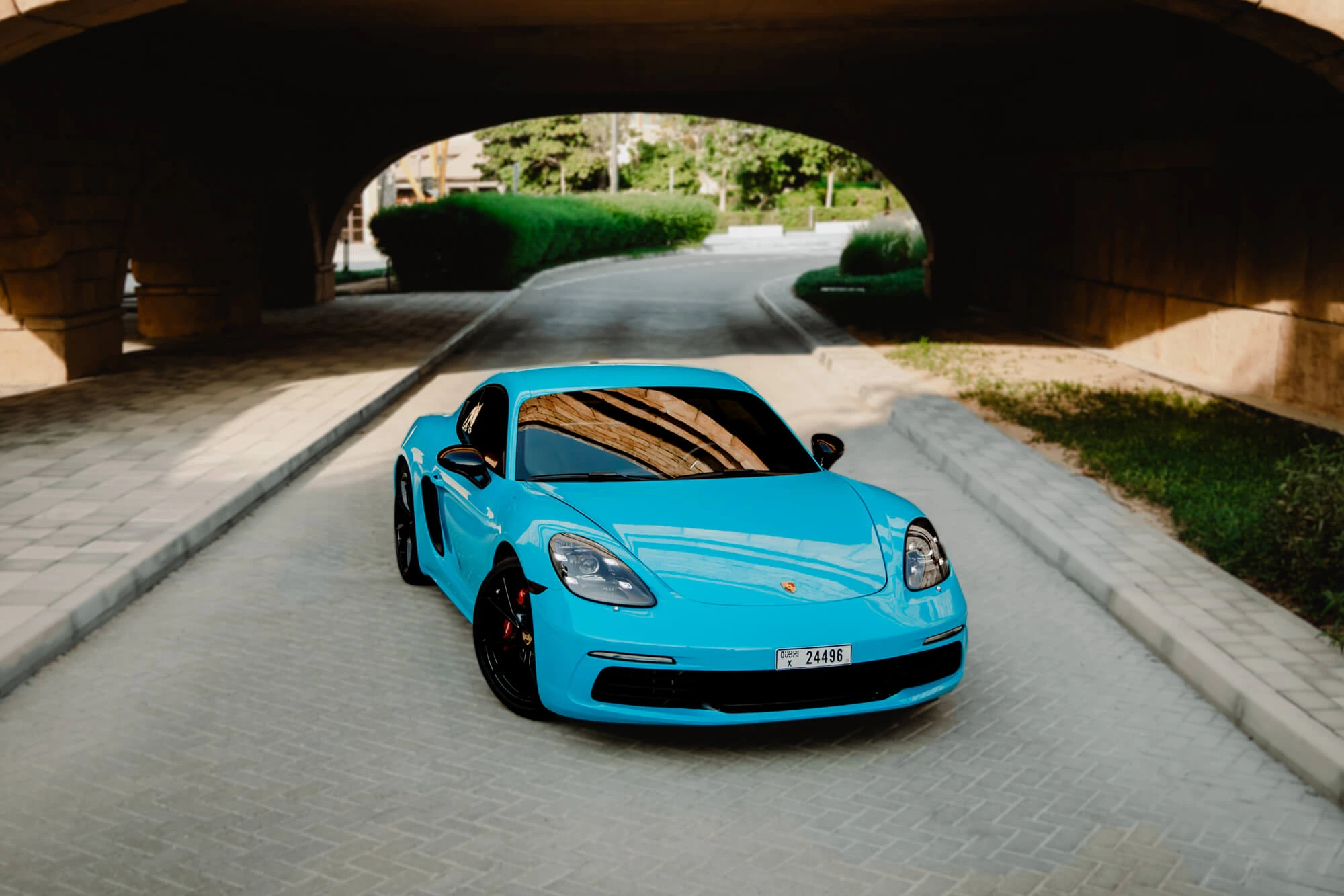 Porsche Cayman S Miami Blau