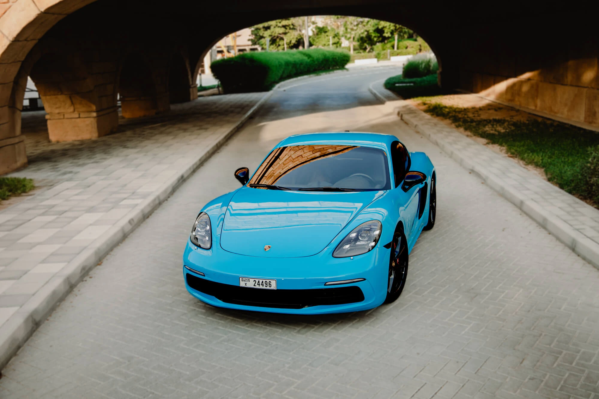 Porsche Cayman S Miami Blau