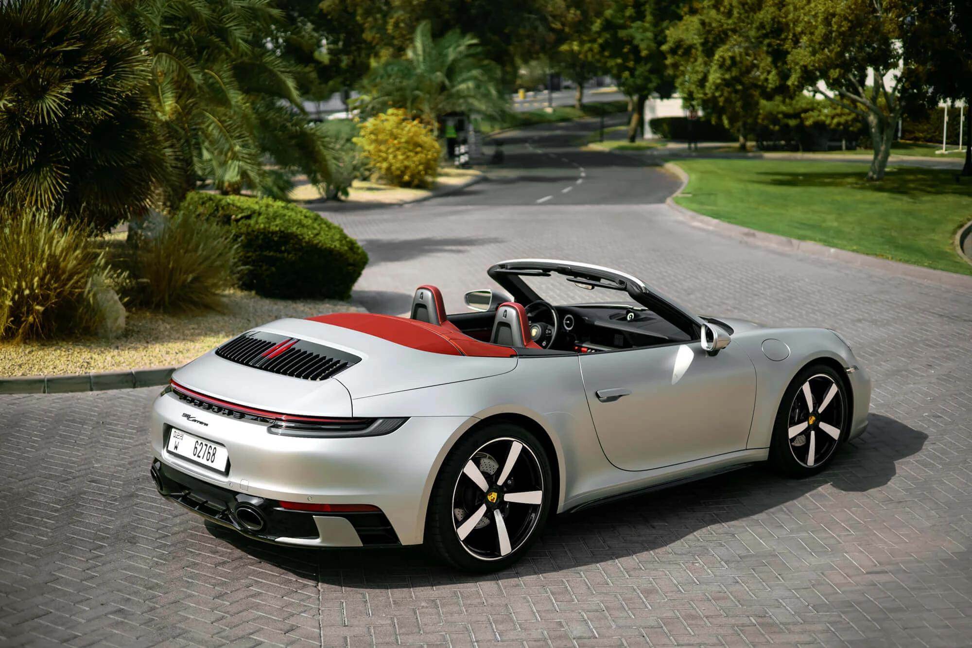 Porsche 911 Carrera Cabriolet Grey matte