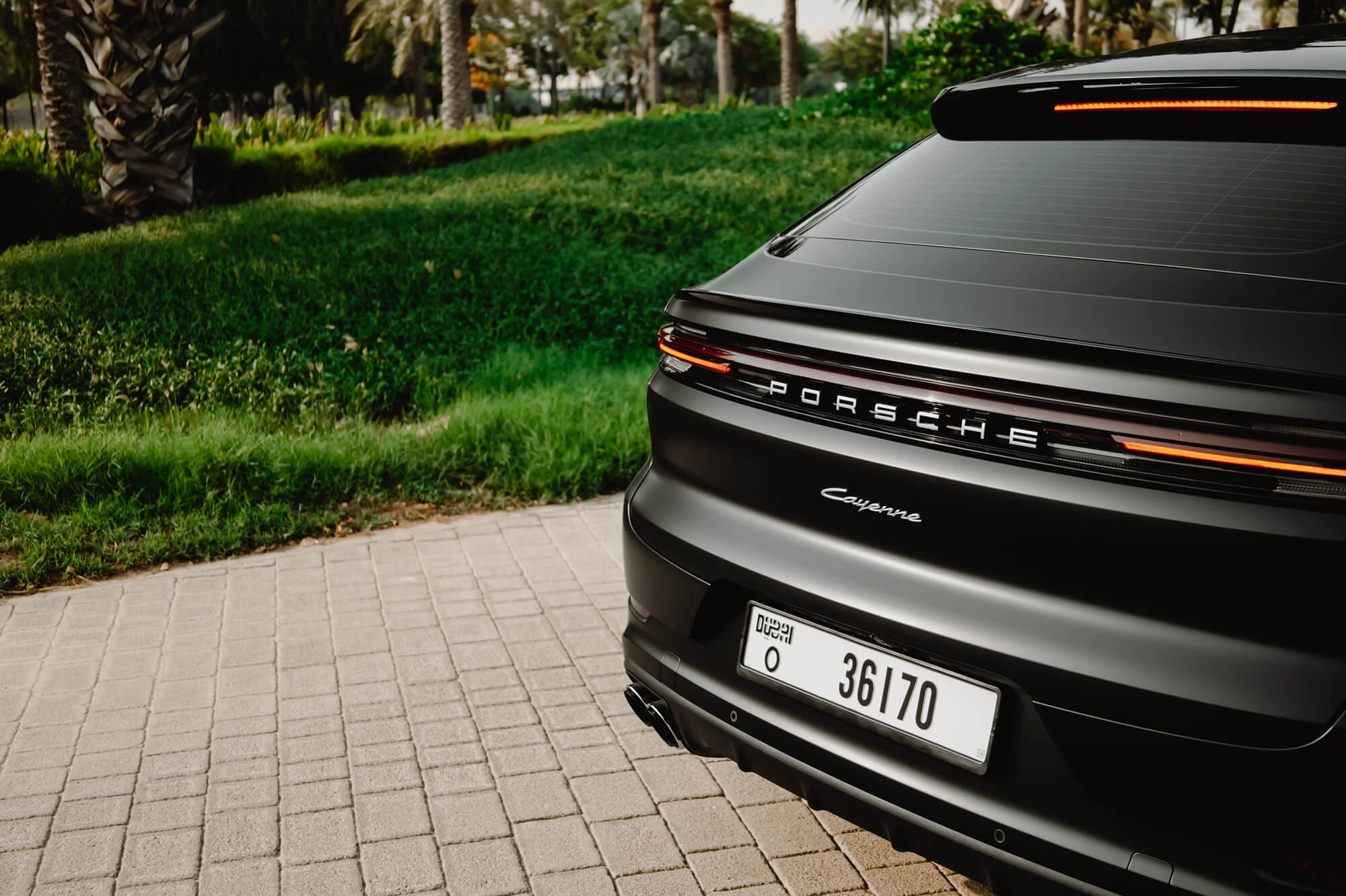 Porsche Cayenne Coupe Schwarz